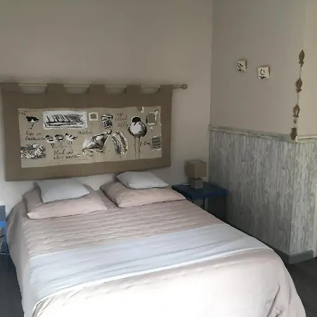 Maison Jardin Au Calme Sur La Ile De Re *